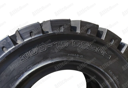 Шина цельнолитая CST 300-15 C8909